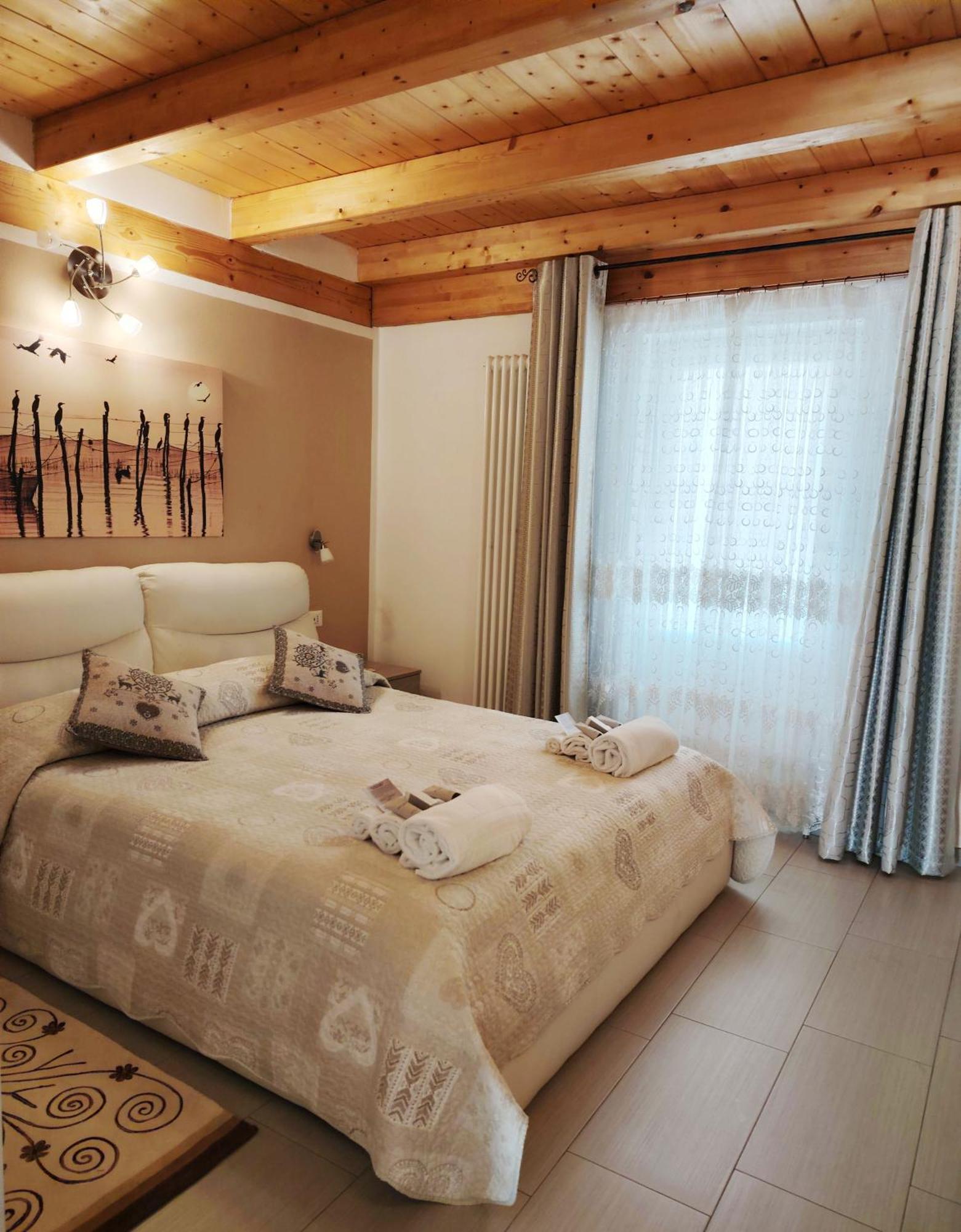 La Villa Gialla Aosta Zewnętrze zdjęcie